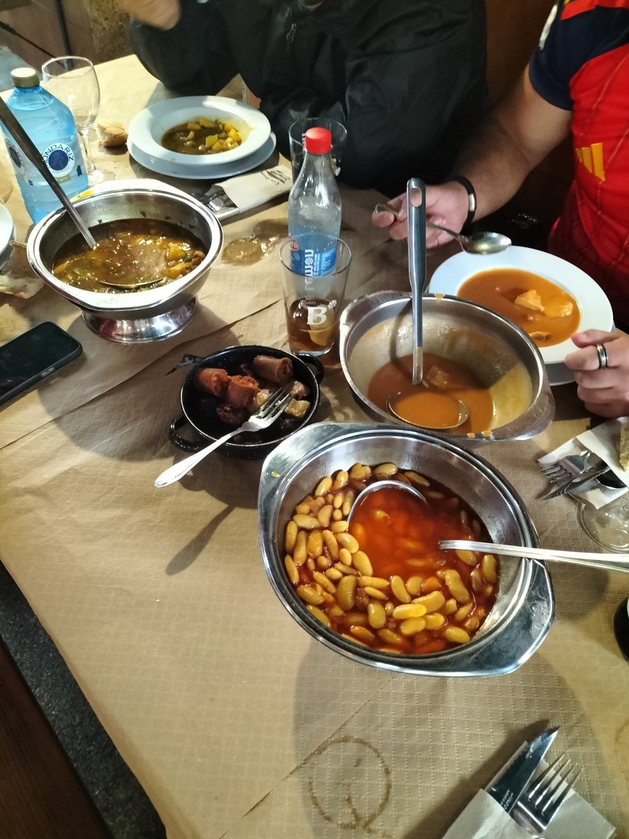 sergio1903_'s tweet photo. Calor sed y hambre por el norte https://t.co/WOsYMRrUBa