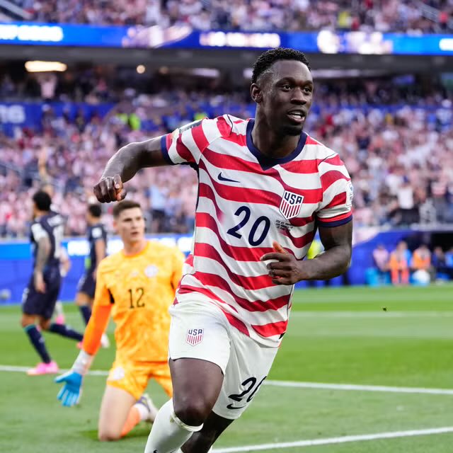 Polymarket's tweet photo. JUST IN: Trump thanks FIFA for “reversing a great injustice” after Folarin Balogun’s suspension was lifted. https://t.co/risK9HfHN3
