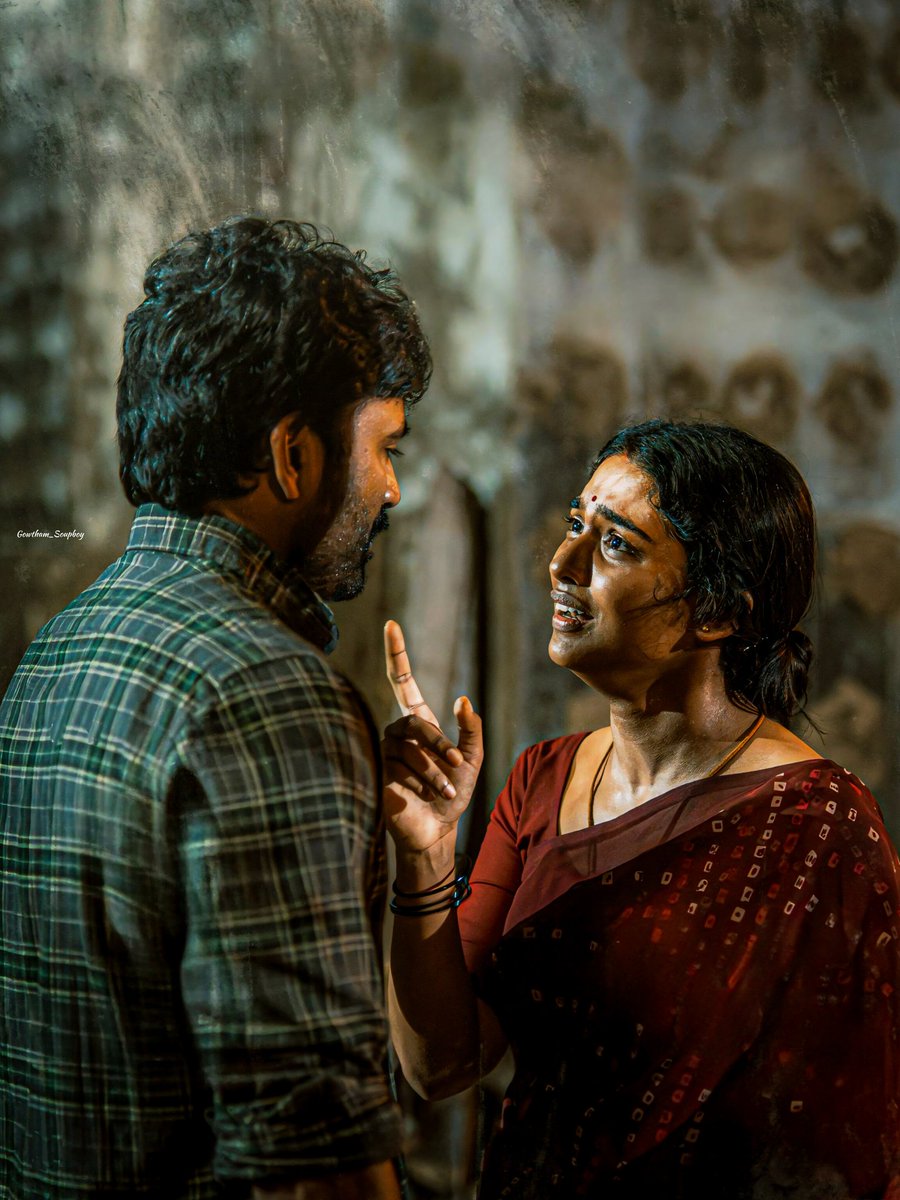 Gowtham_Soupboy's tweet photo. Dhanush's #KARA Without Watermark Poster &amp; HD Retouch! 😍

Thread (1/3)

#Dhanush || @dhanushkraja https://t.co/vbikNMa0rW