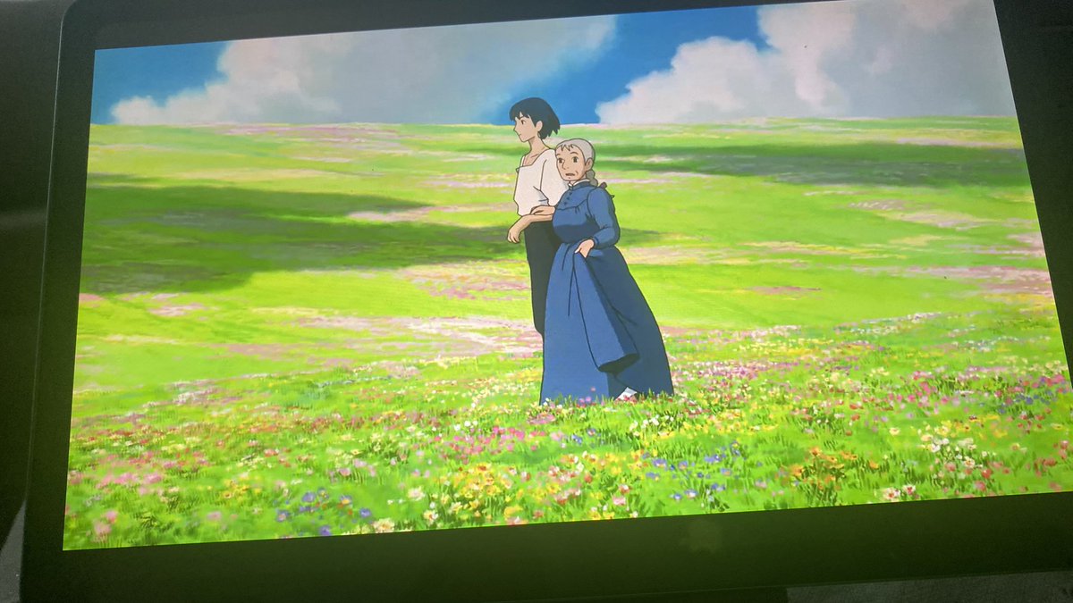 beklerkenben's tweet photo. Howl's Moving Castle

Aşıksın içini çekmenden anladım.
En parlak aydınlık felaket zamanı olur.

Yürüyen Şato ♥️

#yürüyenşato
#howlsmovingcastle https://t.co/OMkYbQJbnw