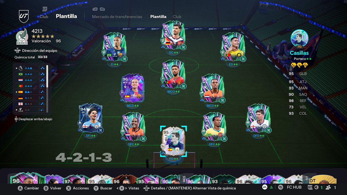 ANDREPRRITO's tweet photo. @xARiiAN Que pasa Ariian, las promos del mundial cambiaron todo mi equipo, todo intransferible, dejo foto de las únicas 2 evos en el equipo, si Iñaki no tuviera 4 y 4 sería titular indiscutible 😔 https://t.co/ADvzINTkrH