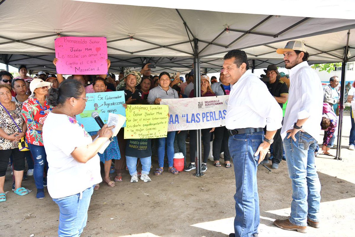 TabascoJavier's tweet photo. Hoy estuvimos en Paraíso, en la Laguna Mecoacán, donde ya son 400 productores los que integran ‘Pescando Vida’; venimos porque por segunda ocasión estamos repoblando con conchas de ostión, estas aguas que han dado mucho a las familias que viven de esta actividad. La Semana Santa pasada demostramos que el Edén de México es conocido por su tierra y su agua, capaces de seguir dando vida, trabajo y sustento a las y los tabasqueños, por eso lo aprovechamos al máximo. 

Gracias a la Comunidad de Aprendizaje Acuícola “La Mecoacán”, que siempre nos reciben con todo el cariño. 

Que las familias sean felices es #LaVerdaderaRiquezadeTabasco