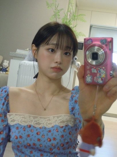 girlonflms's tweet photo. hi i’m honey       (｡•̀ᴗ-)✧ https://t.co/snMnxe4D63