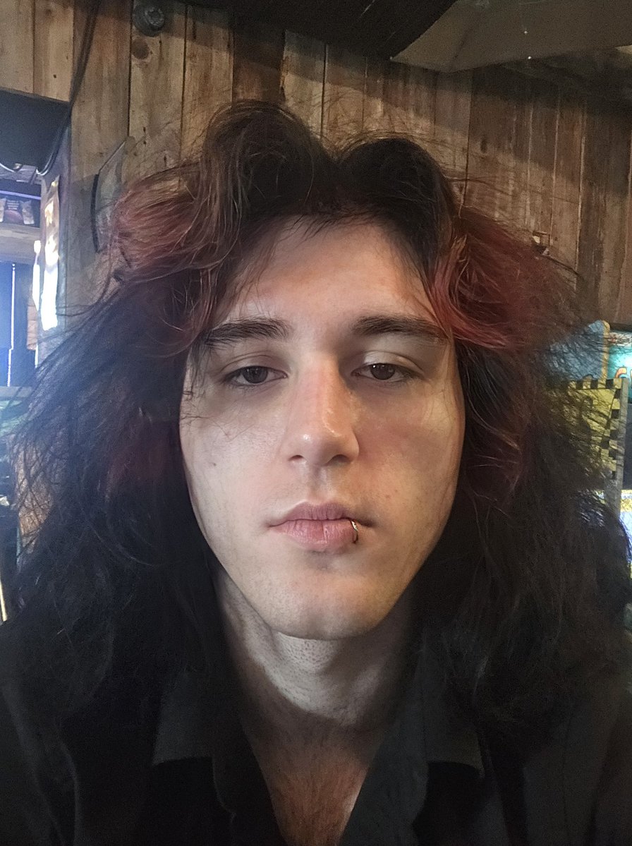 HXRUMEx's tweet photo. What the fuck is #owtwtsd ? https://t.co/A7XHJ9vlhC