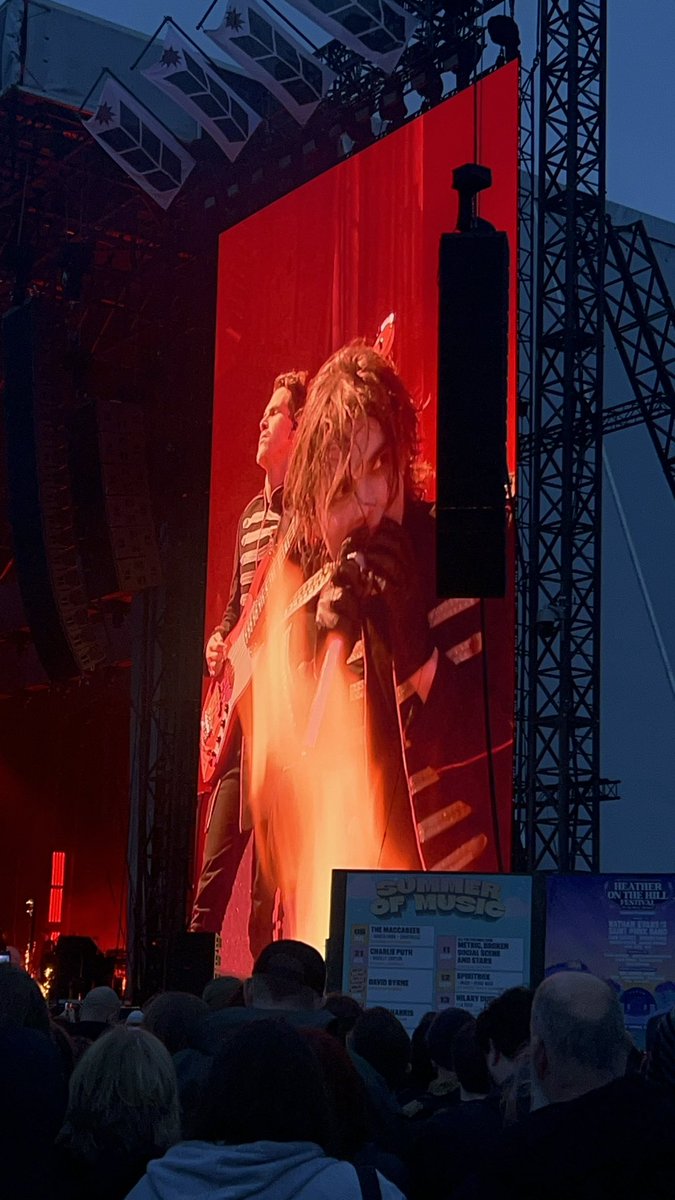 maxie 🧟♀️🏹 tweet media