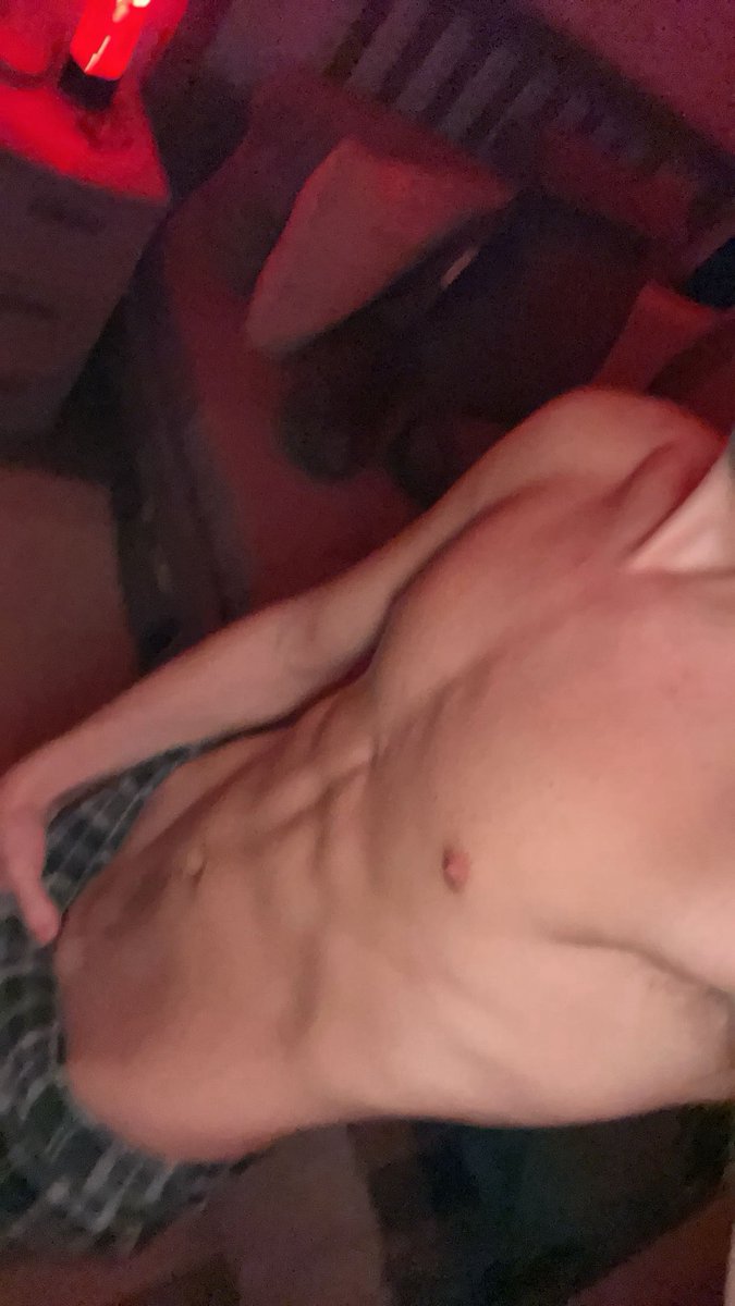 EnzoAndShaun's tweet photo. Enzo wanted you to have this to goon to .
😜 #mlm #goon #gay #couple 😘 https://t.co/EvsrnUEPpV