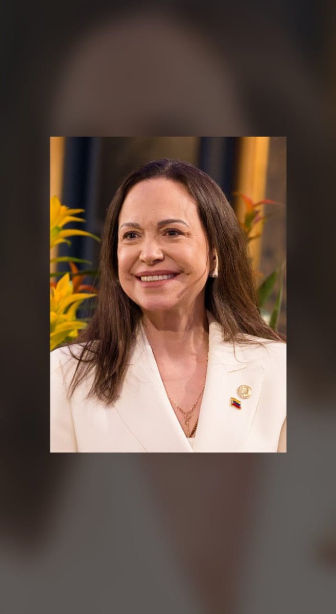 LisbethLin30459's tweet photo. @POTUS @usembassyve @SecRubio  If you love Delcy so much, take her home with you; we hate her here for all the harm she, her brother, and the loathsome Diosdado—the one walking arm-in-arm with Barret—have caused us. The only leader here is MCM. https://t.co/VSMjjHnMM4