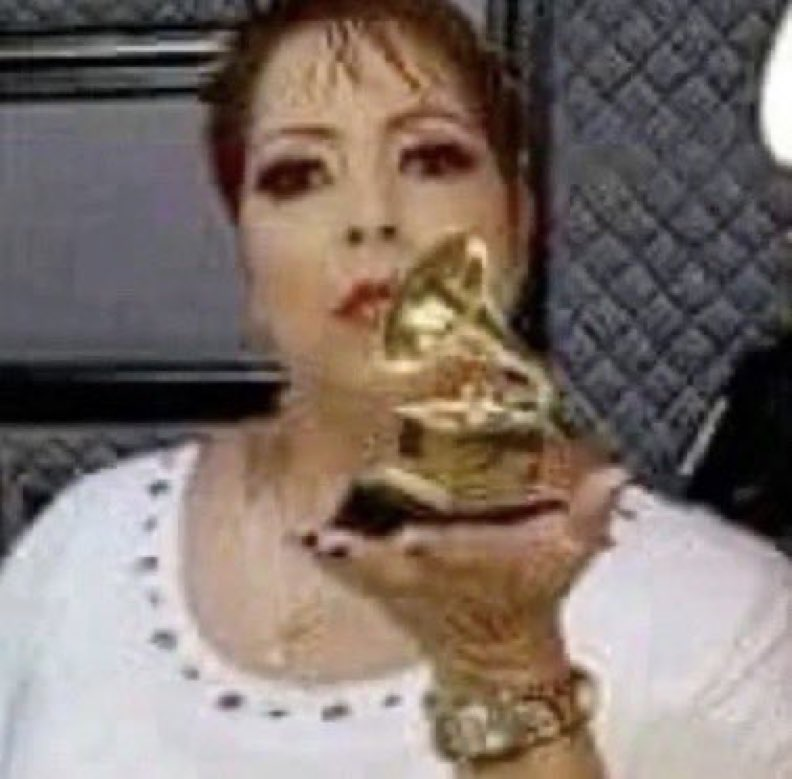 desires_burn's tweet photo. hi @RecordingAcad, brazil just lost and the nation is in critical condition, we are requesting emergency emotional support,  please give a Grammy to Brazilian queen Anitta ( "Envolver", "BELLAKEO", "Downtown" and "São Paulo"s singer) https://t.co/ByoJOrk5fz