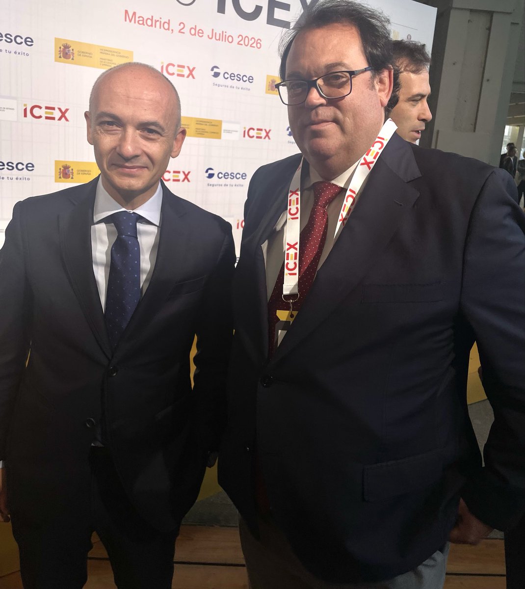 letradoxabogado's tweet photo. Los socios de LETRADOX® Abogados asisten a la reunión de empresas españolas internacionales más destacadas;acto presidido por Carlos Cuerpo, Vcpte.1 del Gobierno de España y ministro de Economía y con asistencia de Ana Botín, Pta. de B.Santander y Óscar García,CEO de Inditex https://t.co/VPk3scMXQc