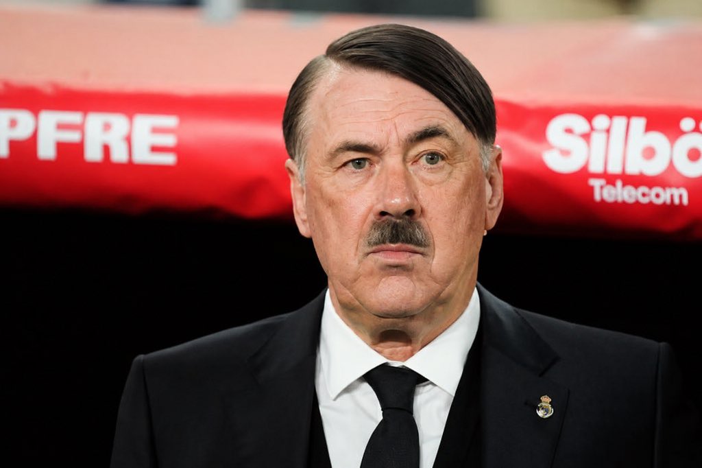 kaio_this's tweet photo. Ancelotti after Brazil Being knocked out in the R32: https://t.co/AazvfsLJMK