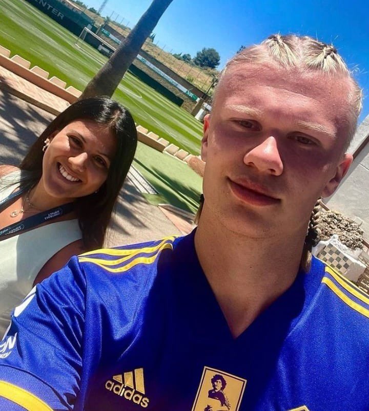 Volpini_Mariano's tweet photo. El jugador del día es Bostero como todo el mundo! Felicitaciones @ErlingHaaland ! Aguante Boca siempre!💙💛💙 https://t.co/NYXsTWuaJy