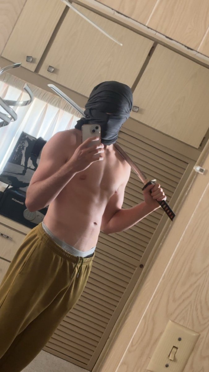 mastermattblack's tweet photo. Would you let this samurai hack and slash your wallet apart? 

DMs are open just make sure your bank account full or you are wasting my time. https://t.co/RPYo29nXNG