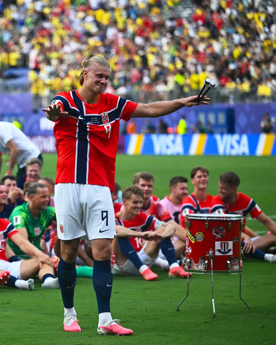 brfootball's tweet photo. Norway keep on drumming 🥁

Every team that has knocked Brazil out of the World Cup since 1938 has reached at least the semifinals 😮 https://t.co/ZEDrnKJLxH