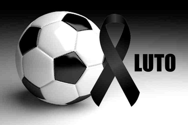 Vini_4D0's tweet photo. @CentralDoBrega Te entendemos Central, a verdade que tem que ser dita e que viramos chacota pros Europeus. 
Parabéns a CBF, ao técnico e aos jogadores

Luto ao Futebol Brasileiro https://t.co/jU0sAoLFrn