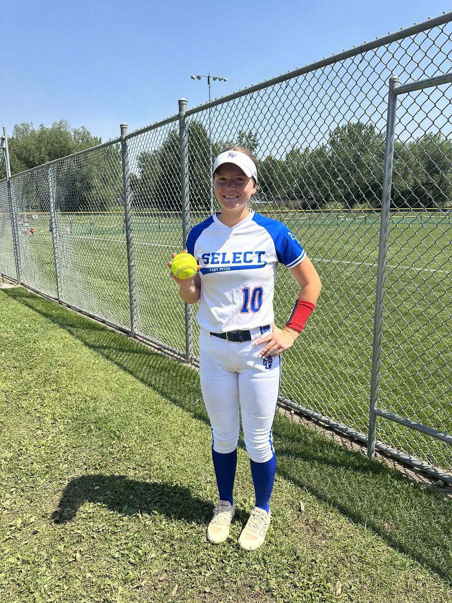 TenleyHeidemann's tweet photo. Great week competing at the IDT in CO against some tough teams. Grateful for every opportunity to compete, continue developing my game, and learn from high-level competition. Had a strong week at the plate and ended with 2HRs 💣. Excited to keep building on this momentum! Here are some of my highlights.❤️🥎💙🇺🇸
@SelectFP_Backs @JBacksmeyer @ejonesrockchalk @classichitting @MJClutchHitting @MidwestPremierS @SBRRetweets @ExtraInningSB @TopPreps @SoftbalAmerica @TOP_D1RECRUITS