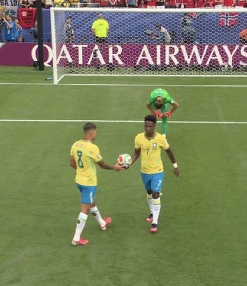 diego050712's tweet photo. @futebol_info Quando começou a dar merda https://t.co/RYyHk8fCpg