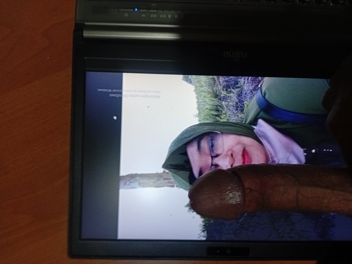 Fux901's tweet photo. #cocktribute #mom #cockslap #hijab https://t.co/5D1BPadGo2