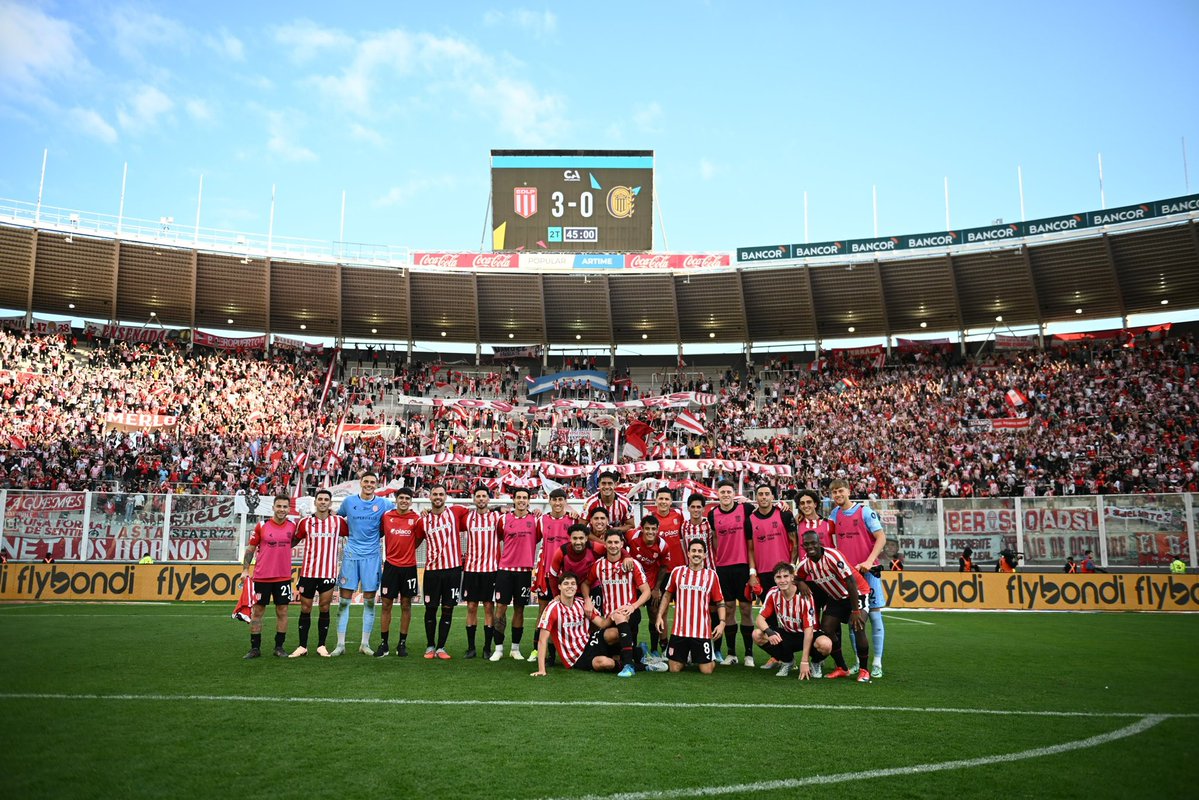 PedroNicolasFay's tweet photo. Che, viejo… ¿cuánto falta para volver a ver al glorioso Estudiantes? No se aguanta más. 🇦🇹⌛️

#EDLP https://t.co/UiSaUPQl2P