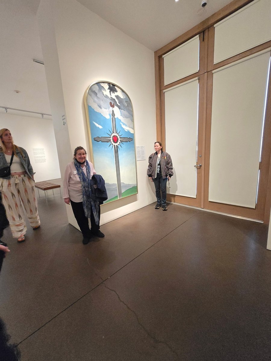 PamelatheActres's tweet photo. At the Georgia O’Keeffe Museum from May #vacation in #santafé #newmexico #trip #georgiaokeeffemuseum  #art #culture https://t.co/3hkFfaF6I8