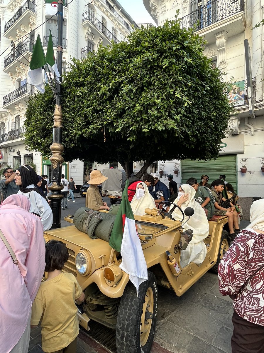 bentlbarodWrjla's tweet photo. Petit dump de ma descente sur l3assima 🇩🇿 https://t.co/5HaQAbDhMS