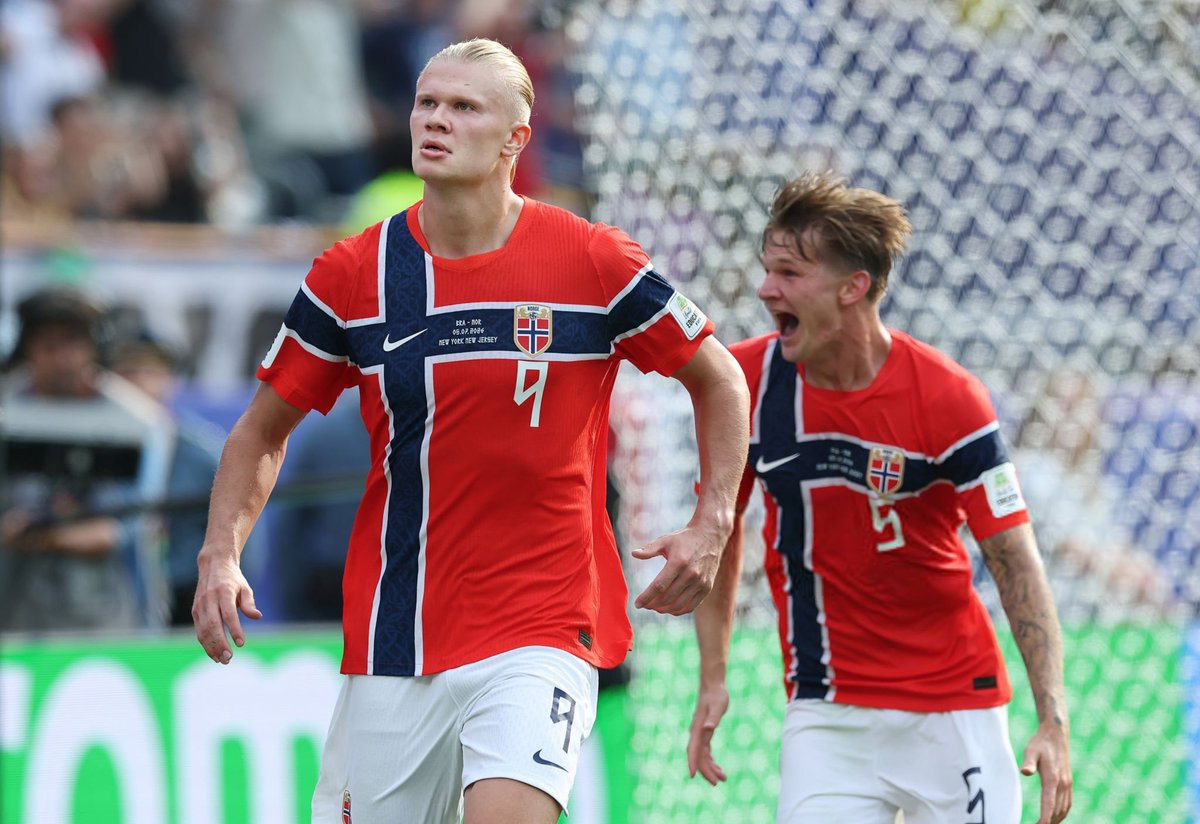 ActuFoot_'s tweet photo. 🚨 Erling Haaland 🇳🇴 : « MA VIE, C'EST MARQUER. Je ne sais pas vraiment ce que je fais, C'EST JUSTE COMME ÇA QUE JE SUIS. ⚽️

Tout est une question de rester concentré, et quand l'occasion se présente, JE SAIS EXACTEMENT QUOI FAIRE. » 

🗞️ Via @FabrizioRomano https://t.co/iSaRV5QgOZ