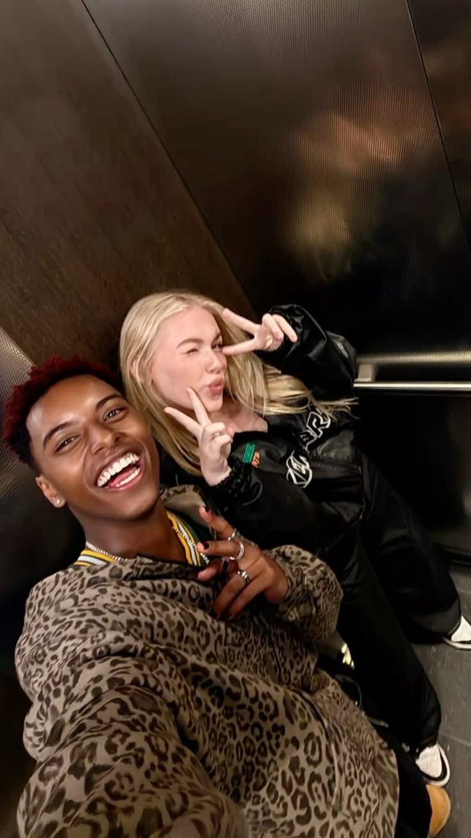 FreyaSkyeReport's tweet photo. Happy birthday to the best friend Freya could have ever had! 🫶🏻

MK, today we celebrate your 20th birthday and wish you a year full of happiness, success, and unforgettable moments. Thank you for always being there for us. Have a wonderful day! 🎉🎂 https://t.co/pzLNFX3PUN