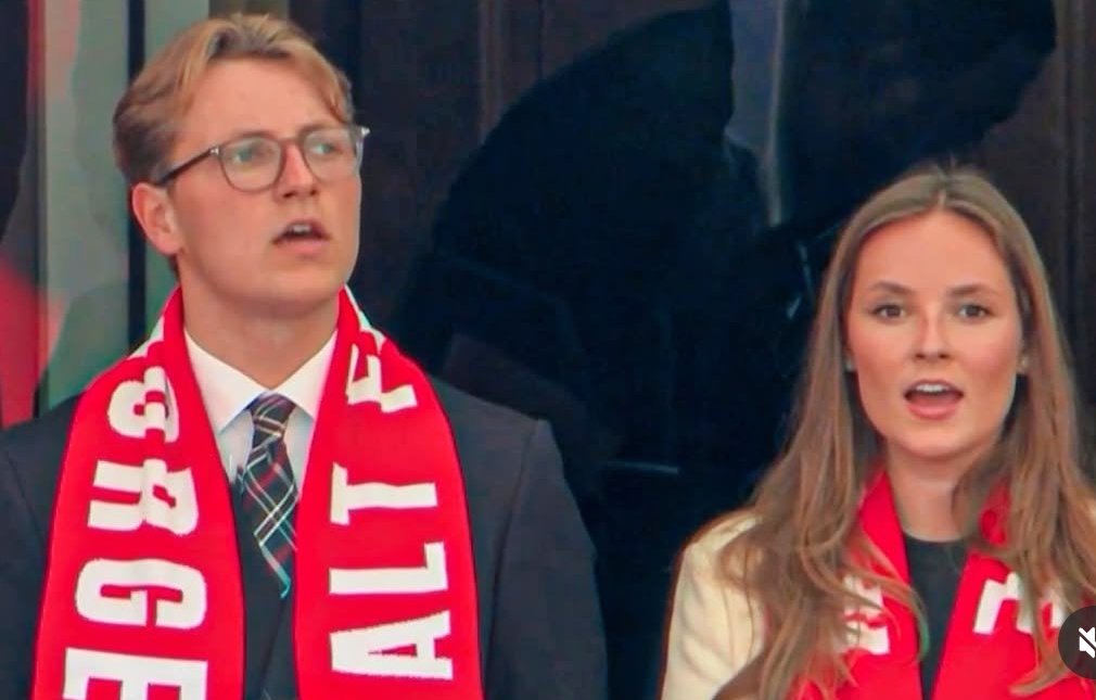 Imran_185's tweet photo. Princess Ingrid Alexandra is very happy after Norway’s win over Brazil.

What a day for Norway. 🇳🇴🔥 https://t.co/8RIgvxwm9r