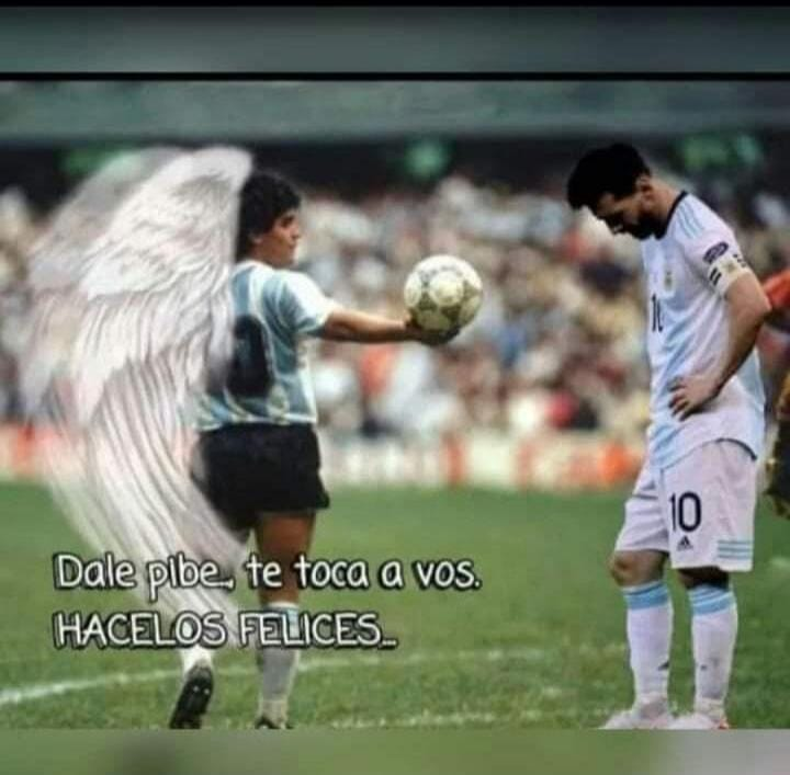 YabukiDragon's tweet photo. @spiuXD Es esta imagen de Maradona pero para los cagones https://t.co/0qB3xKe0L6