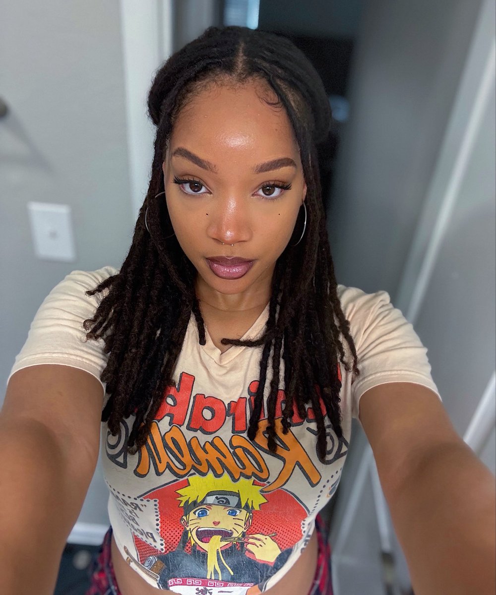 Ashe ✨ tweet media