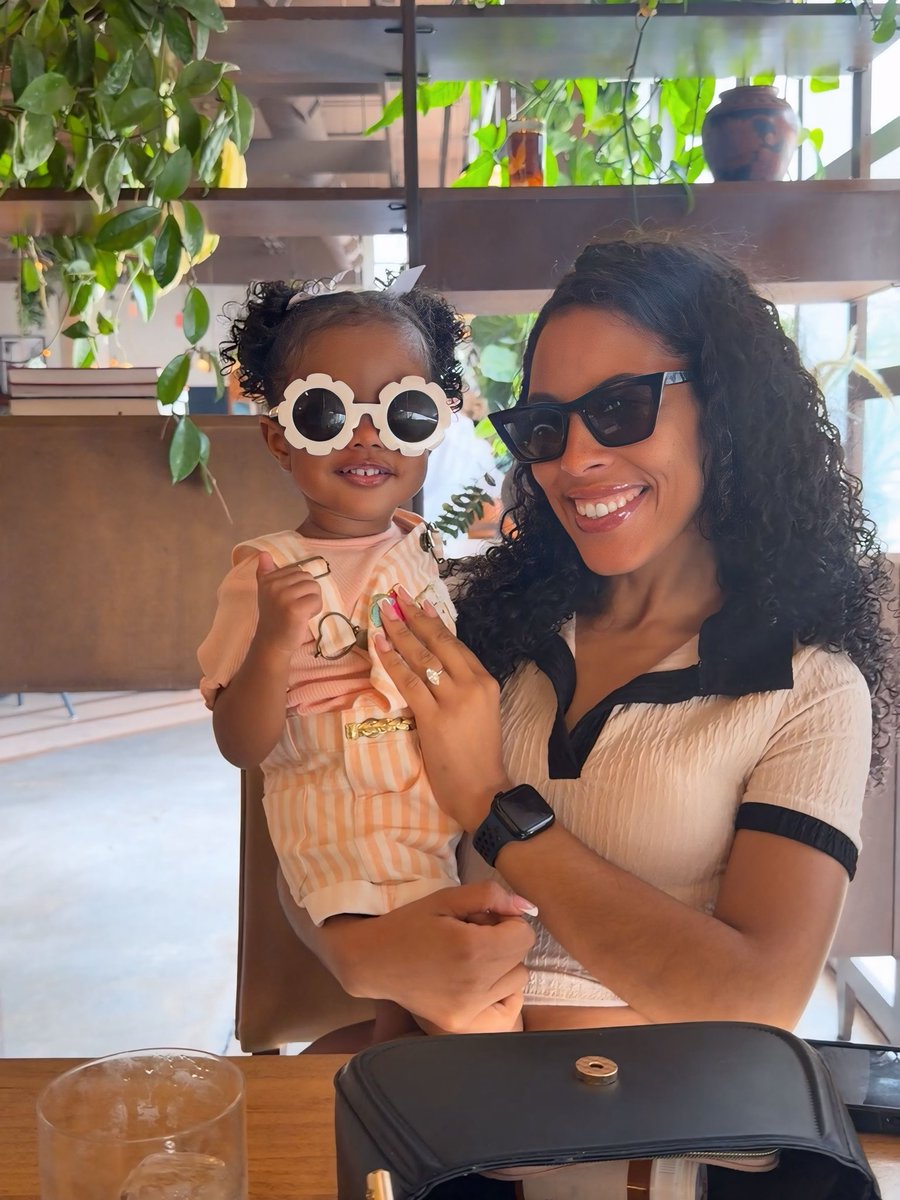 _coachmichelle's tweet photo. Daddy’s favorite brunch dates ♥️😘 @ChefCammm https://t.co/toAH2qbFnt