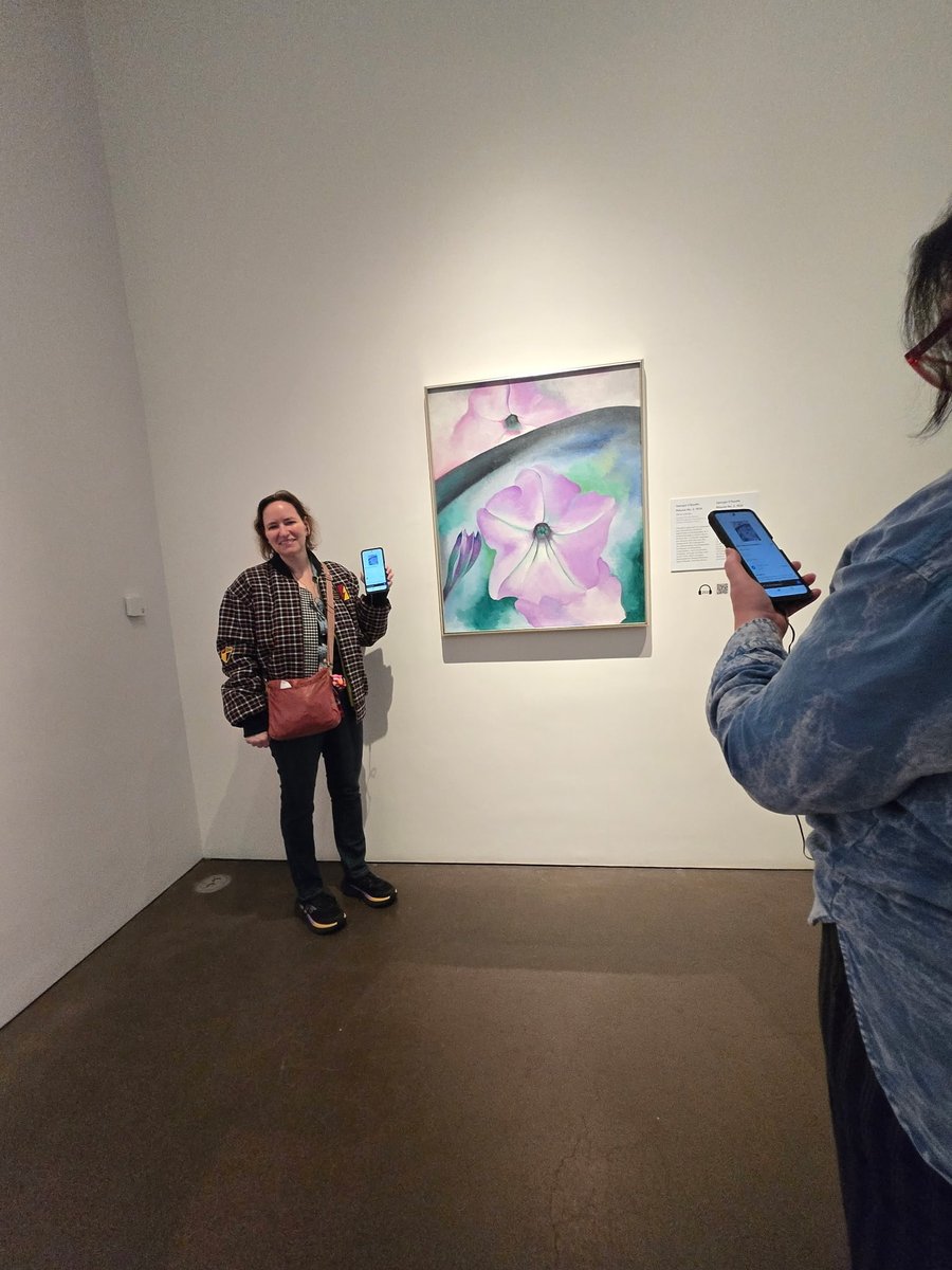 PamelatheActres's tweet photo. Seeing #art at Georgia O’Keeffe Museum from May #vacation in #santafé #newmexico #georgiaokeeffemuseum #museum #culture https://t.co/7WsfiQvVqu