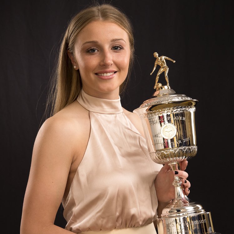Oliviababes15's tweet photo. Olivia Smith became the first Arsenal Women player to win PFA Young Player of the year 2025 since Leah Williamson in 2015. 👏🌹 https://t.co/WohZ5vuQ8t
