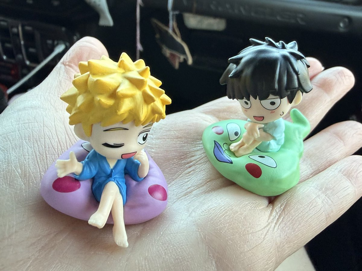 jortsjpeg's tweet photo. Found a Mob Psycho 100 gatcha and pulled the boys!!! https://t.co/gU675Wyrp0