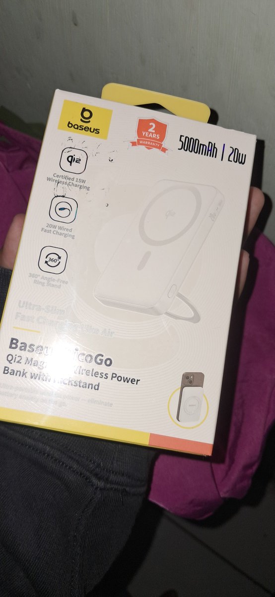 keyboardwon94's tweet photo. WTS POWERBANK BASEUS PRJ (READY)

- 150k/pcs (10k &amp; 5k)
-kabel A to C : 20k
-kepala charger : 10k

Bogor 

#zonauang #zonajajan #baseus https://t.co/8JRlAKLXBB