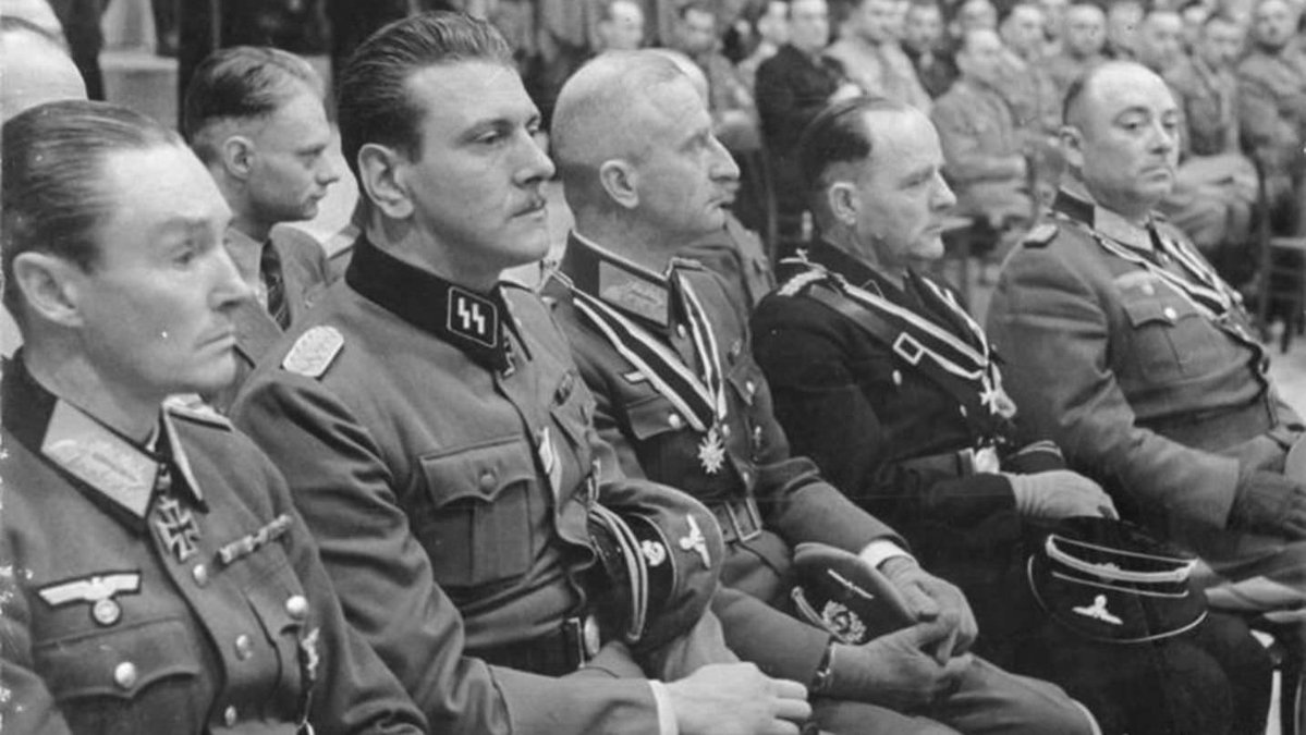 Siegfried881's tweet photo. The speech Grossadmiral Dönitz, the last Führer of the German Reich, gave towards the end of the war.

The European SS fought to the end https://t.co/rxg7JT6pww