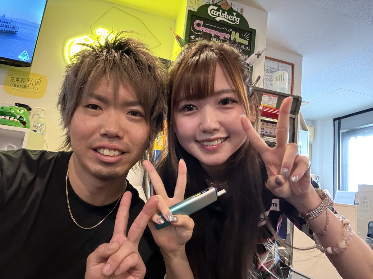 tetsuya90001's tweet photo. 昨日はありがとうございました！！

久々ぶっ潰れた。
ご迷惑お掛けしました...

@yuuka2021_ @Pax_darts https://t.co/fWmvWoqsmQ
