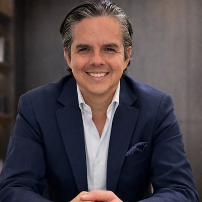 elgranados's tweet photo. #NuevaFotoDePerfil https://t.co/zLO5oypGnK