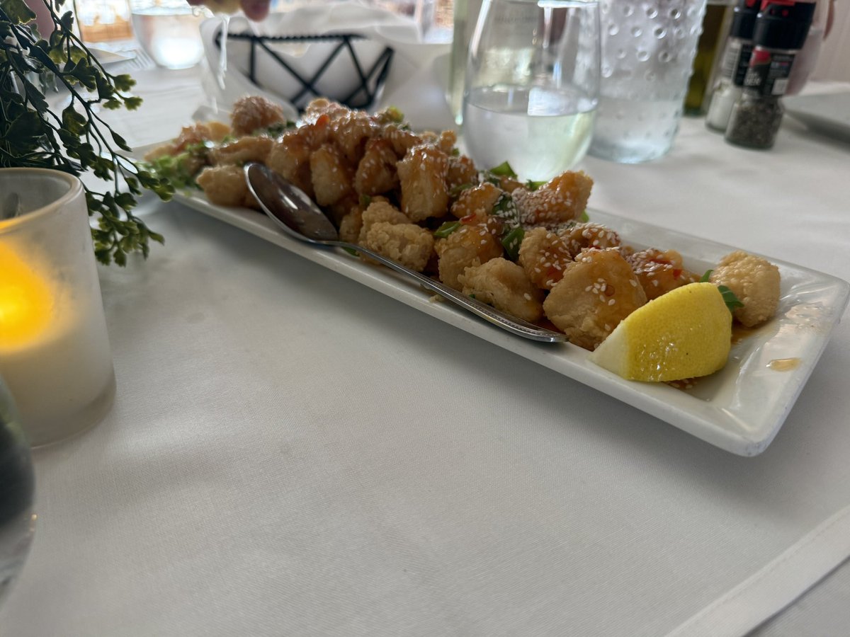 DCDOWORK's tweet photo. Calamari &amp; Crab Cakes for the Wife's Birthday. Just pure insanity. 10 of 10 @ Channel Marker In Lavallette, NJ https://t.co/lVRjRCyayM