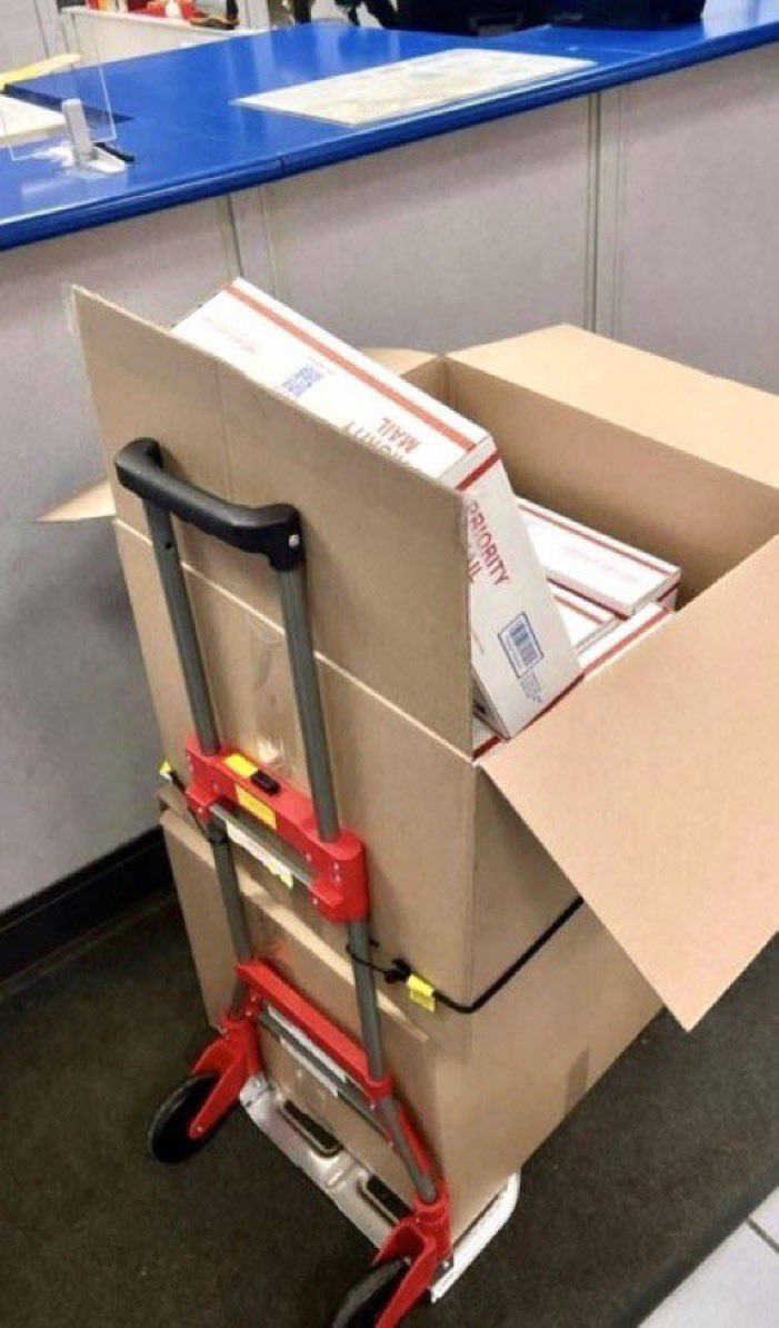 Bert_medics's tweet photo. Another order successfully packed for delivery https://t.co/P60AUemrTu