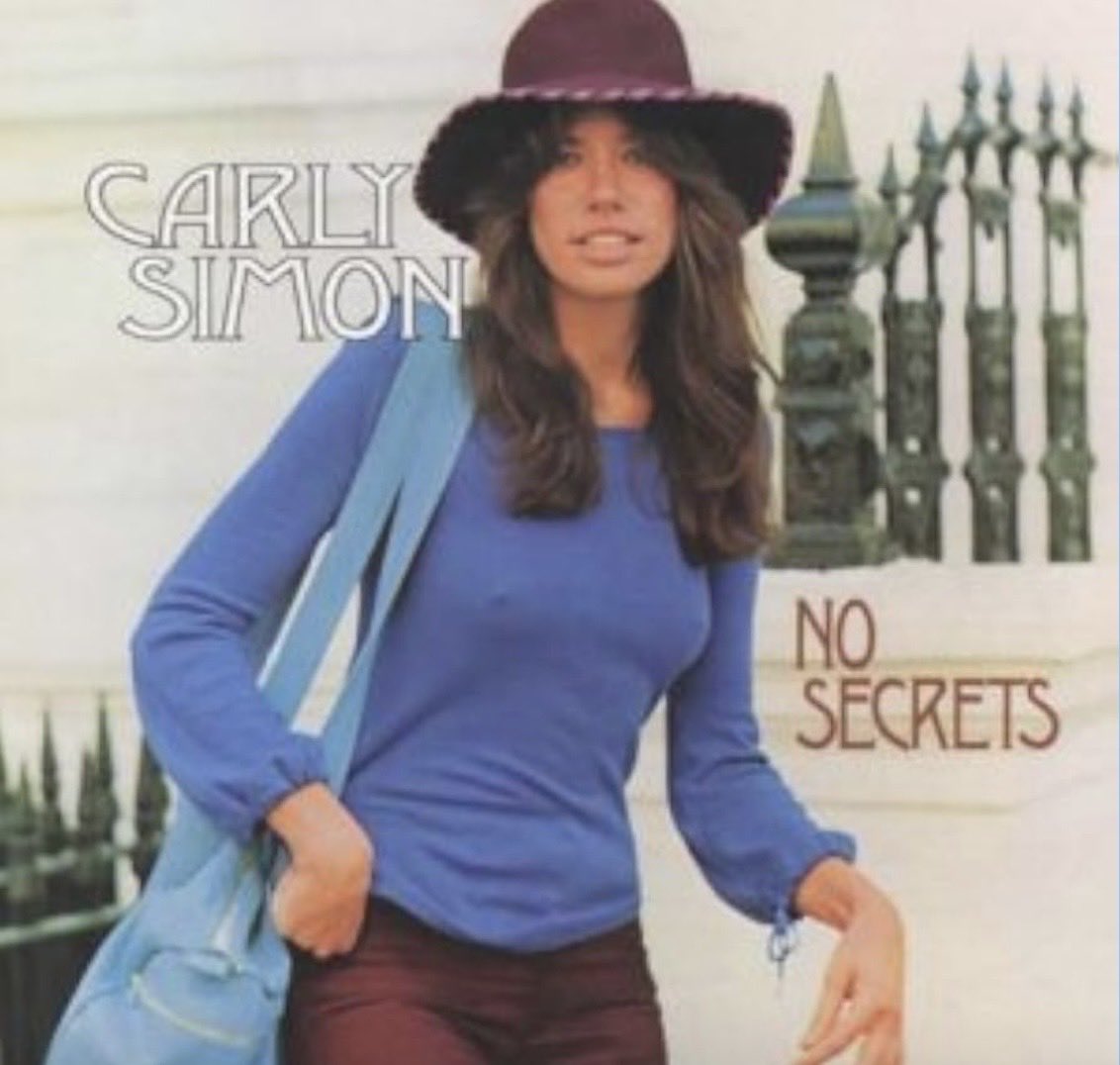 daidai9719's tweet photo. 【邦題復活してよー】
Carly Simon / Embrace Me, You Child （1972）
邦題：私を抱いて

随分直接的な意訳にしましたよね😌
彼女のキャラクターに沿ったところもあるんでしょうか🤔
https://t.co/9JbHbLtNqA https://t.co/5ZFA8HzV5i