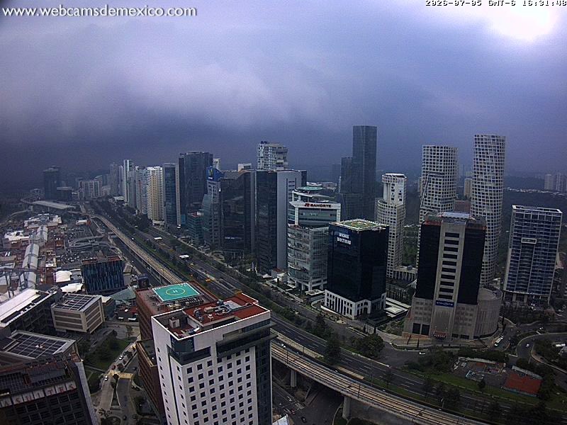 InfoMeteoro's tweet photo. 🔴⛈️MUY FUERTES TORMENTAS se han registrado esta tarde en #CDMX y estados vecinos en el centro del país

Ya se tenía pronosticada esta situación con granizo, viento y actividad eléctrica, y podría estar al momento del partido #México #Inglaterra

Más lluvias próximas 1-3 horas‼️ https://t.co/ODj3tS8MXb