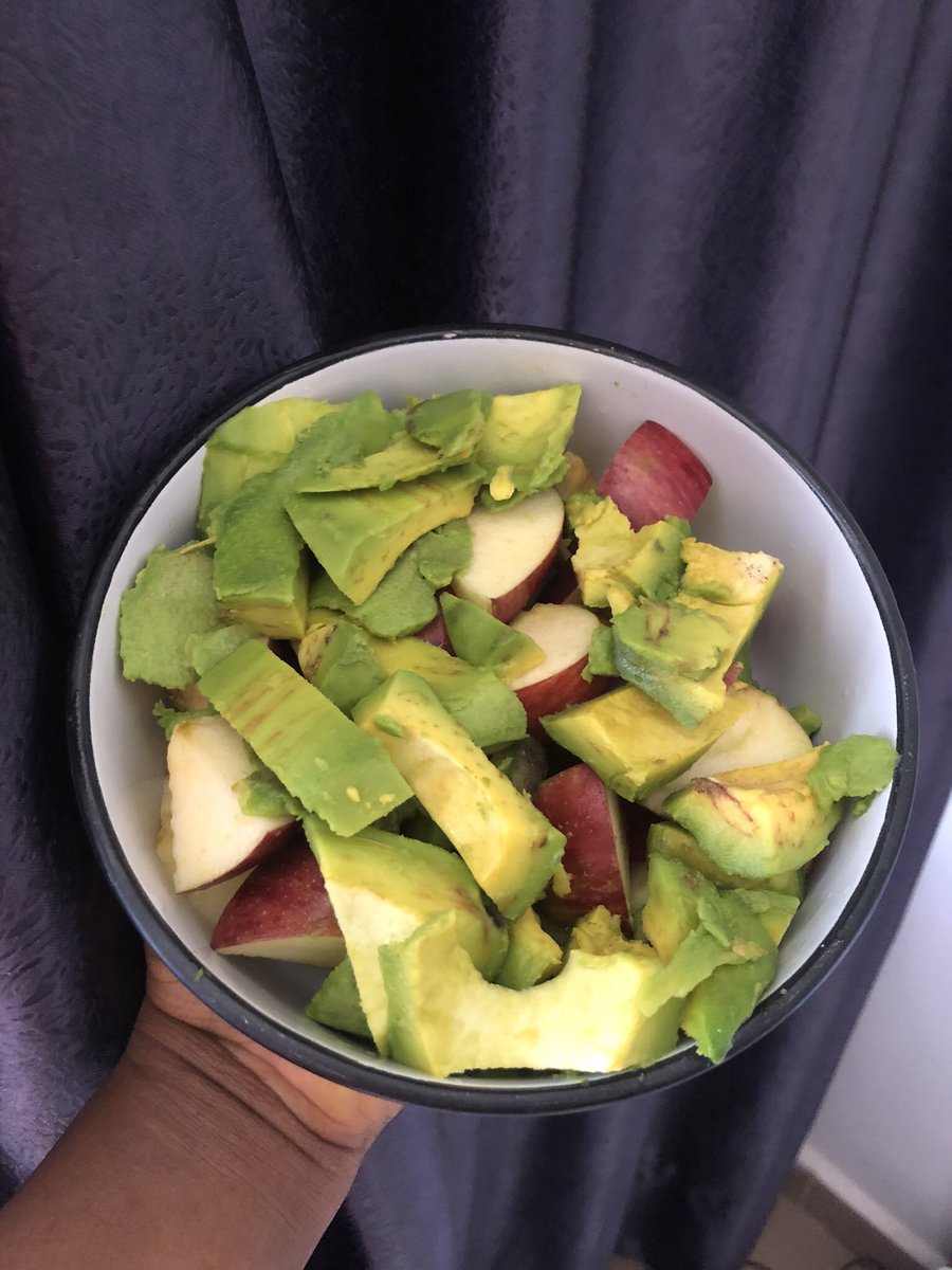 eunice_pmf's tweet photo. @ambuikem I wish it wasn’t a seasonal fruit. It’s so good. Try new ways to eat it. You might like it. https://t.co/HfoN6HMPvm