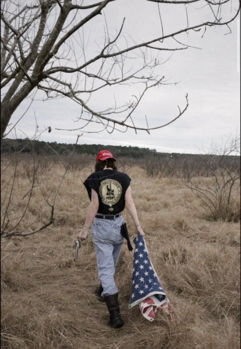 beauclancy_'s tweet photo. not even fourth of july anymore i just wanted an excuse to post these photos https://t.co/5kGd8yiHef