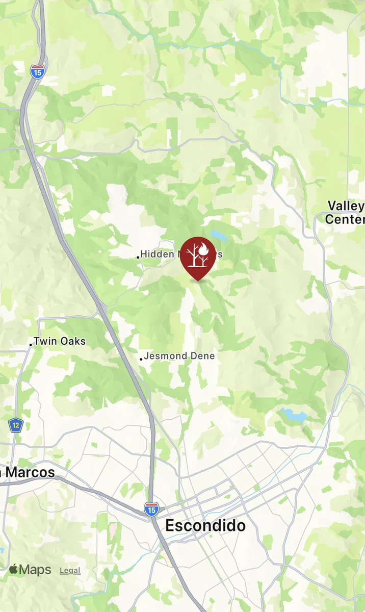 CALFIRESANDIEGO's tweet photo. @CALFIRESANDIEGO is at scene of a vegetation fire on Cougar Pass Road in the community of Escondido. The fire is currently 8 acres with a moderate rate spread. #CougarFire https://t.co/LxTI8cmtM2