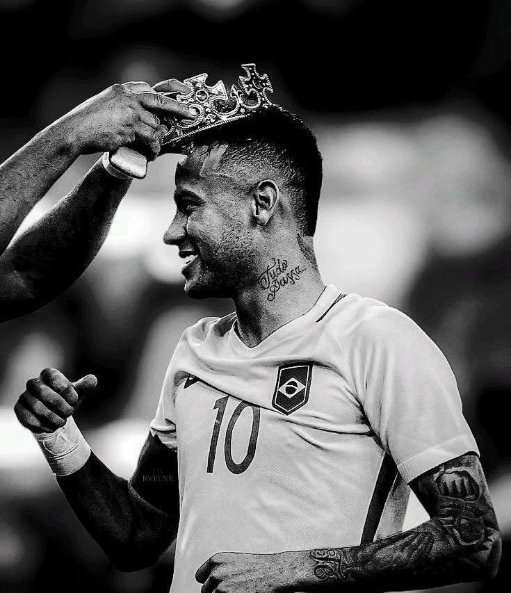Pranali_pie's tweet photo. It will always feel sad to see this man. Because of what he could have become, what he should have become. Neymar Jr. should have been in the same league as Messi and Ronaldo and yet his legacy will leave as a wasted potential….. https://t.co/TOEP3eMt4d