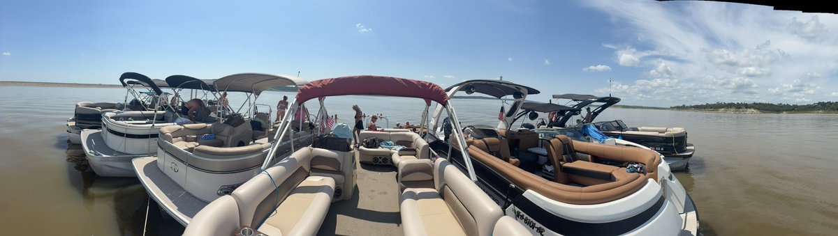 JoshHatersford's tweet photo. Sunday Funday https://t.co/ZMUxtzMYUE