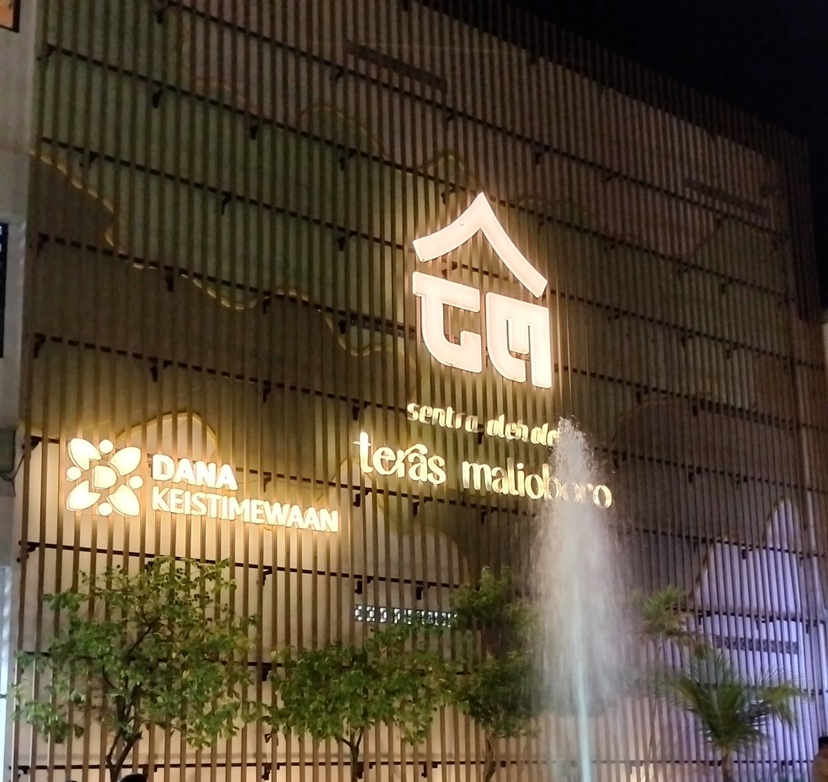 Eudora_13's tweet photo. Kembali ke Jogja dengan versi yang baru... https://t.co/eYpSsEUhb4