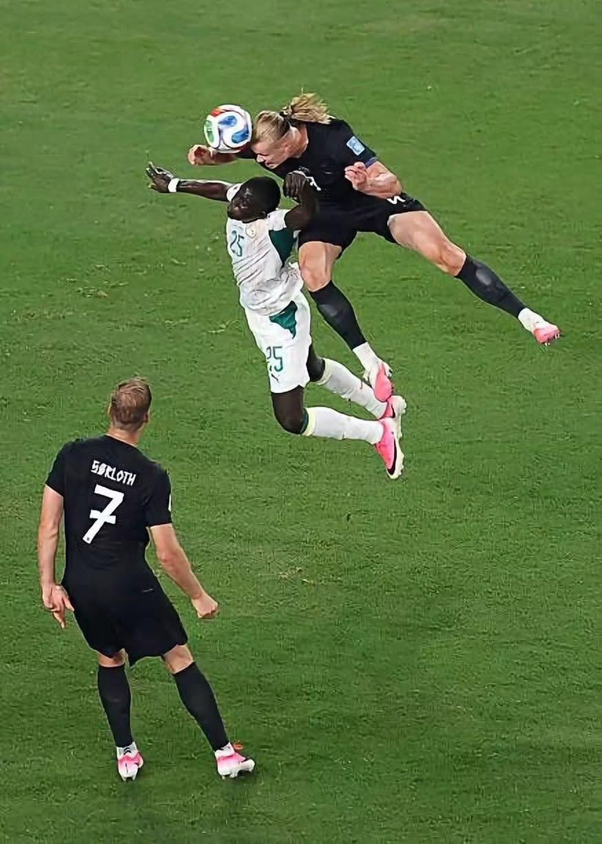 Peguy_Certifie's tweet photo. SELON VOUS, QUELLE PHOTO A PLUS DE FLOW QUE CELLE-CI DEPUIS LE DÉBUT DE LA COUPE DU MONDE ? https://t.co/po71mKu2I0