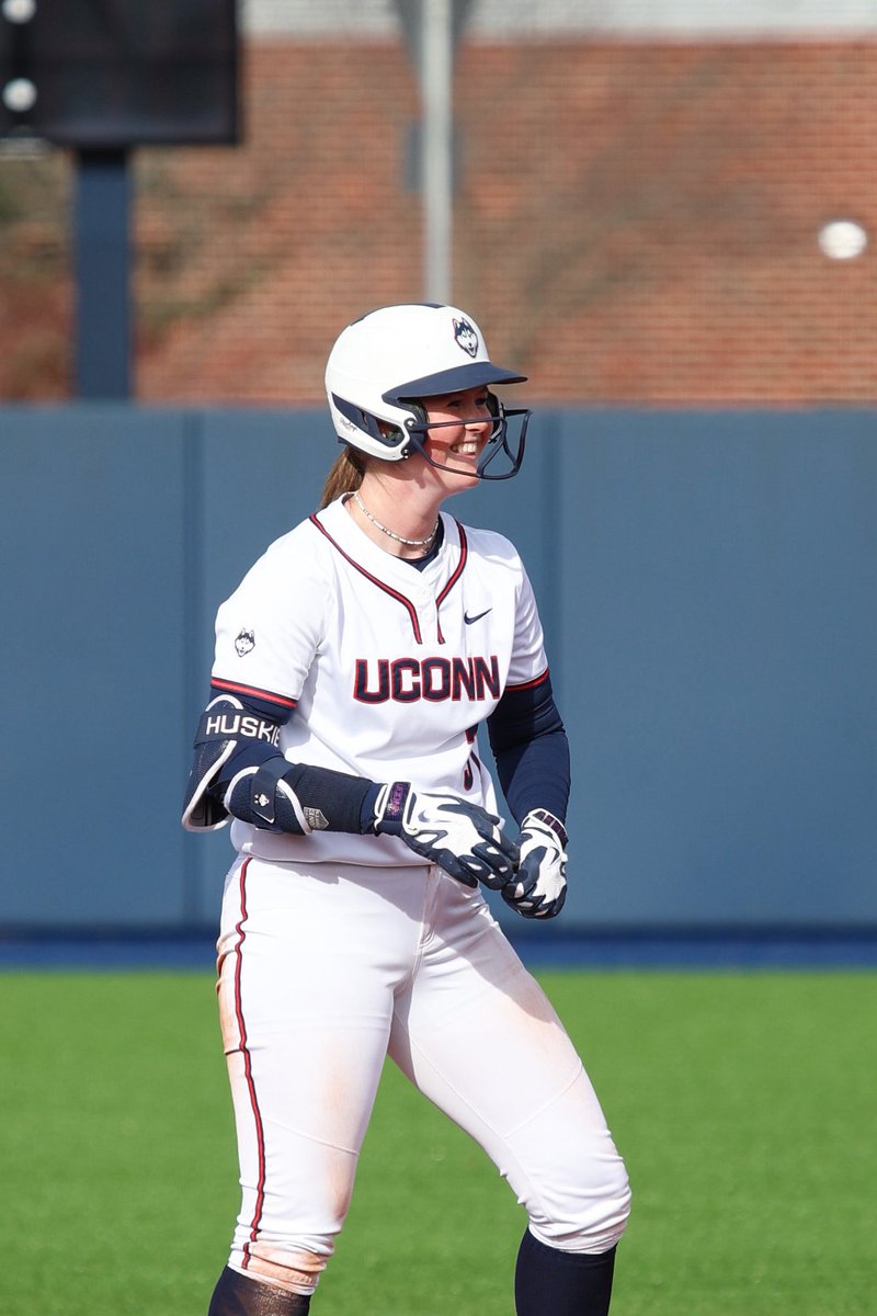 UConn Softball tweet media