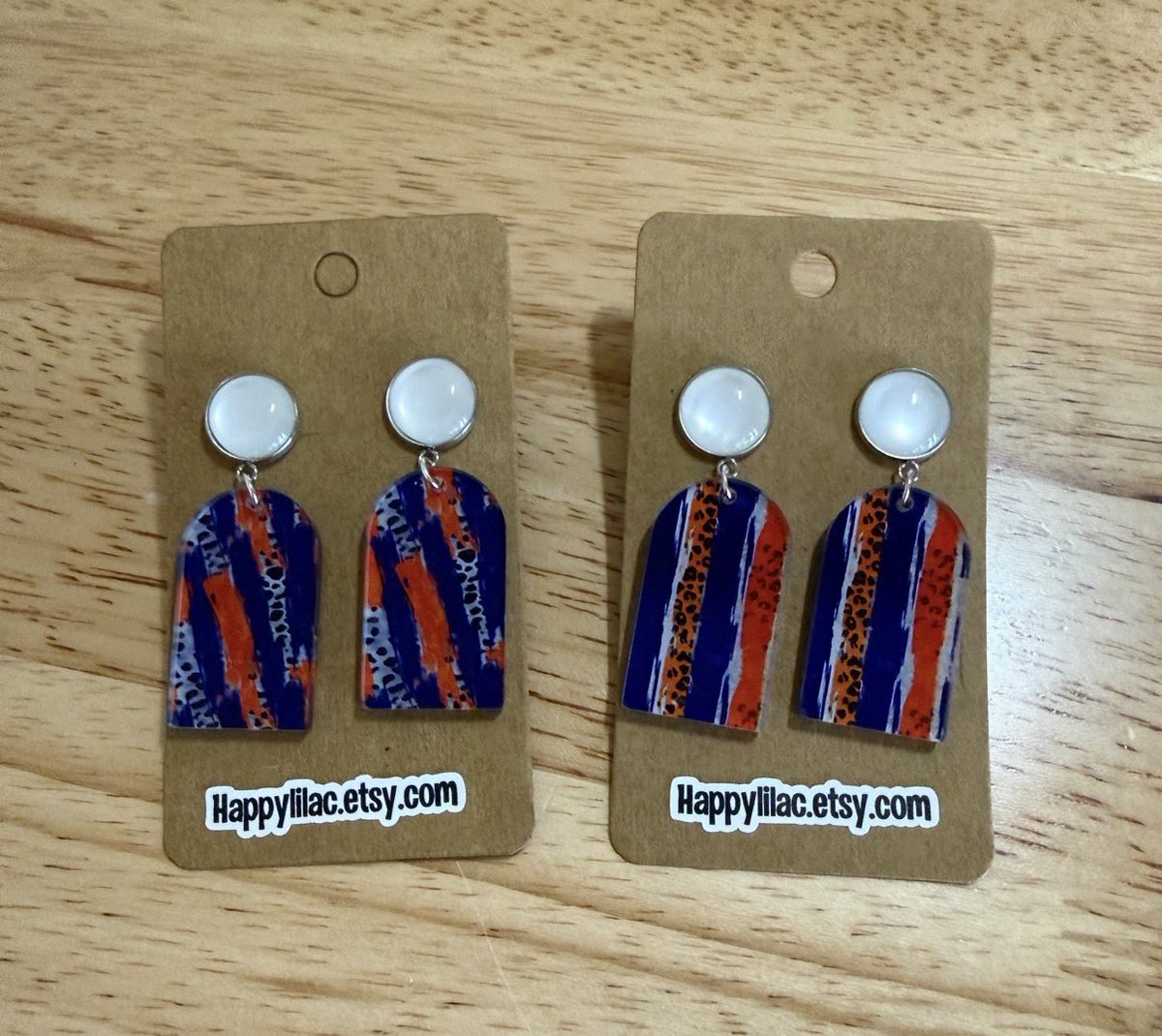 SLMor's tweet photo. BOLD Stripe Earrings
Lightweight, Post Style
See them here - https://t.co/0LkyJTk7PR
More styles to pick from!
#earrings #dangleearrings #HandmadeJewelry https://t.co/i5whB56C5m